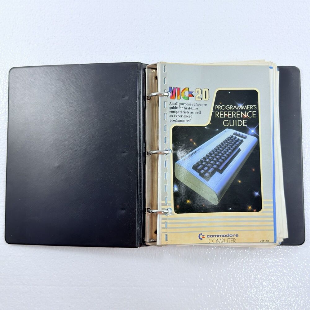 Vintage 1983 Commodore VIC-20 Computer Programmer's Reference Guide 1st Edition